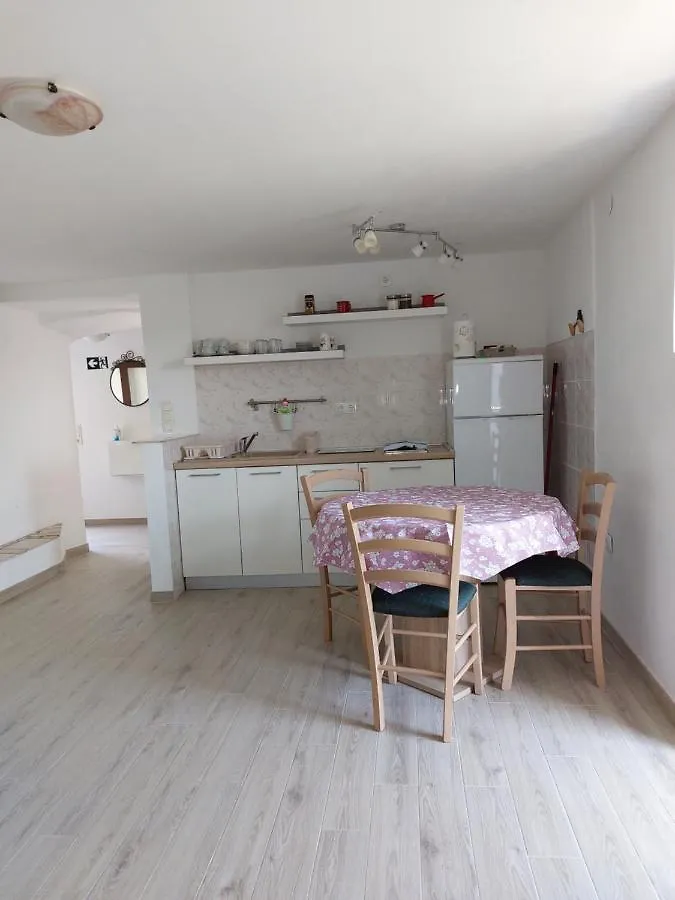 Apartman Biba Lubenice Apartment